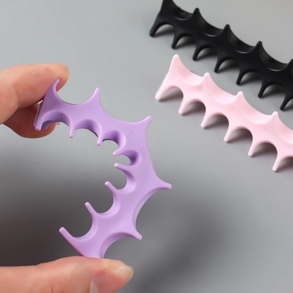 Silicone Nail Art Pen Holder U - Nail Fan Brush 评论和价格